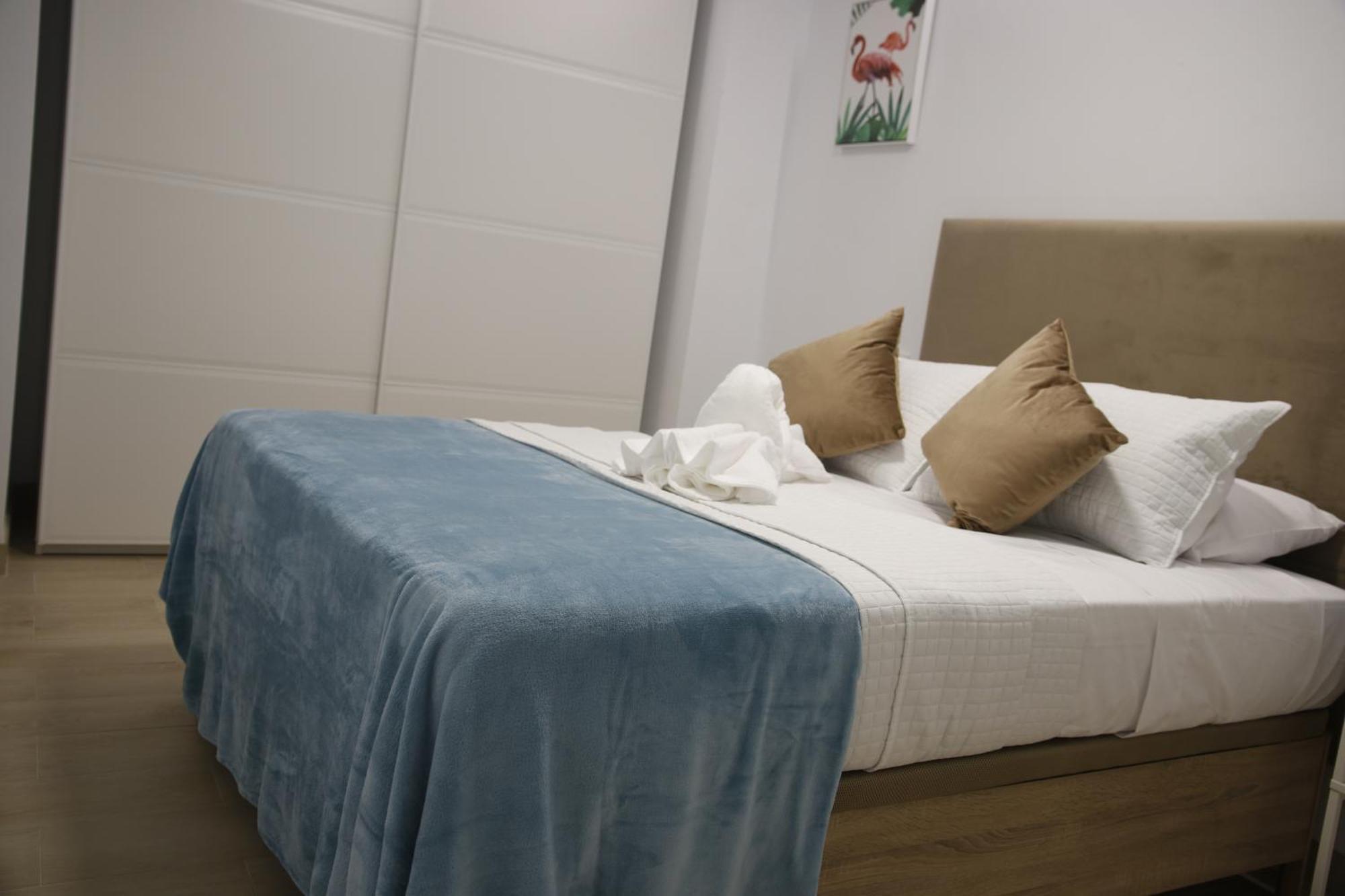 Suites Verano Azul Castillo del Romeral Eksteriør billede