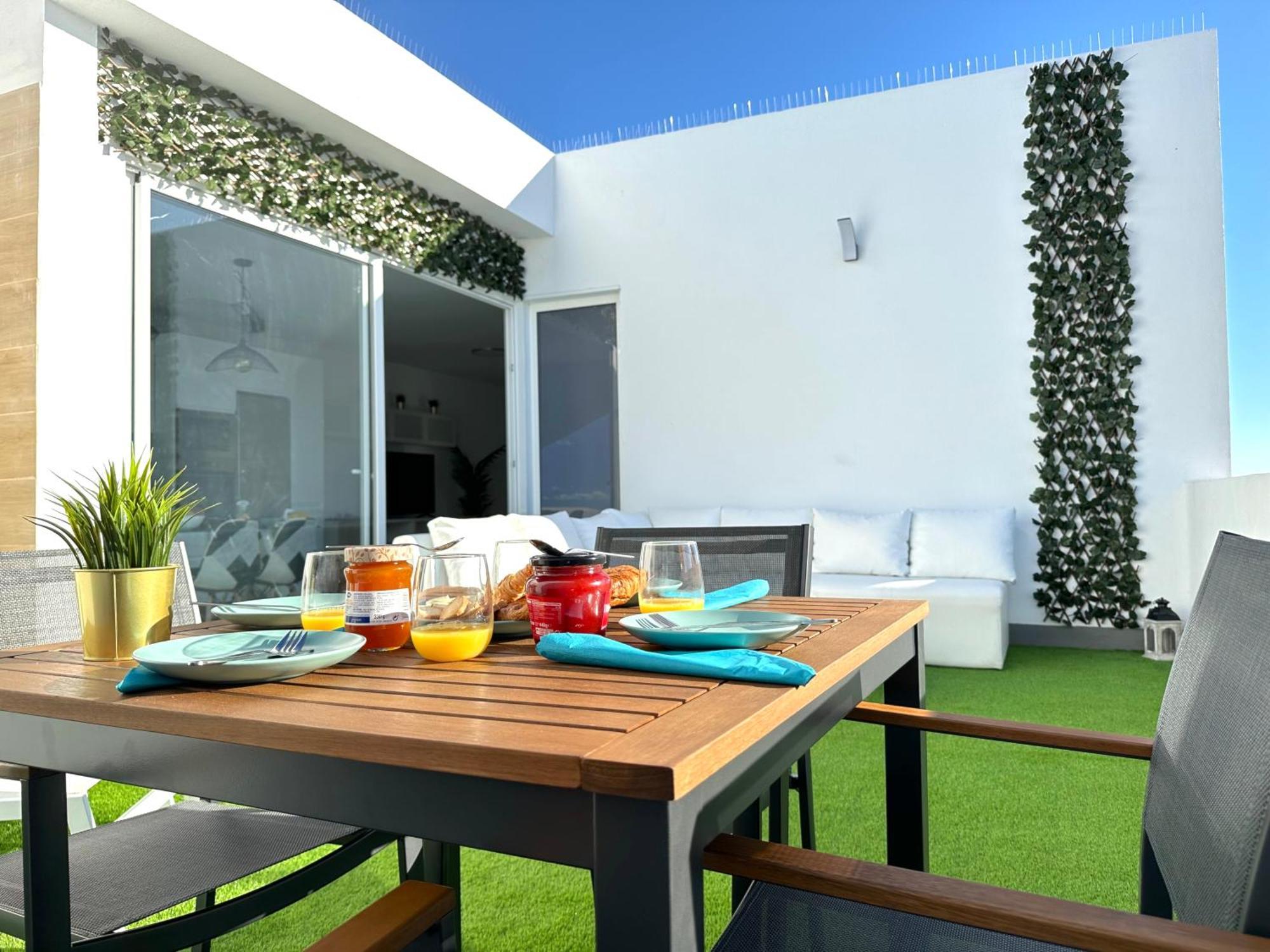 Suites Verano Azul Castillo del Romeral Eksteriør billede